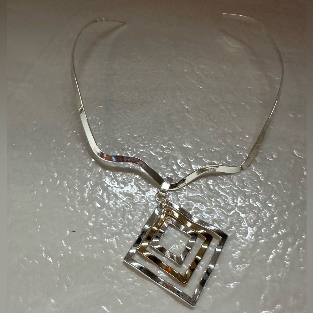 Elegant Silver and Gold Geometric Necklace
